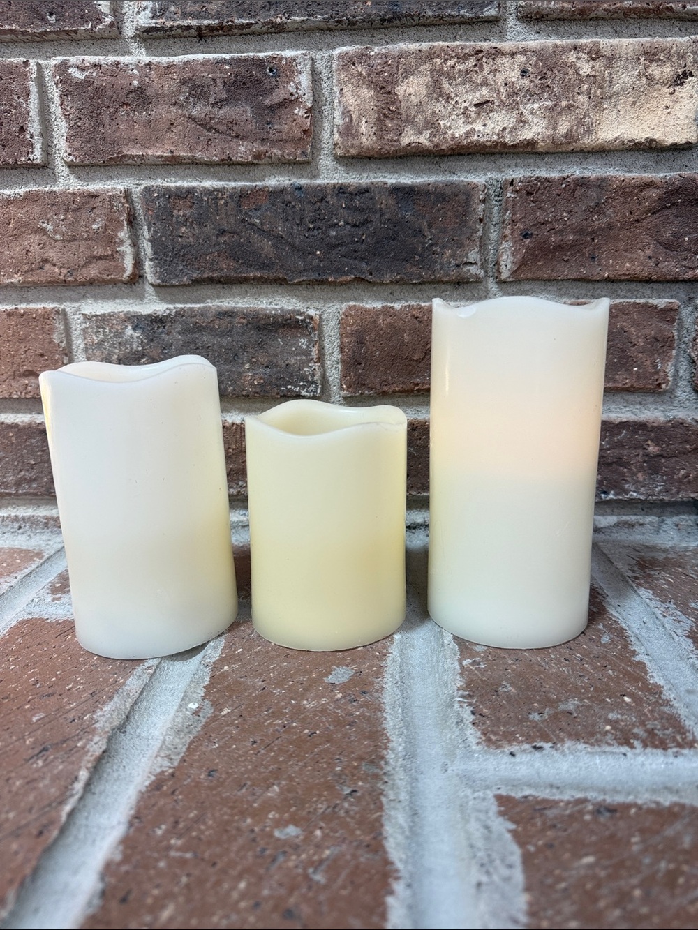 Ivory LED Flameless Pillar Candles - Set of 3